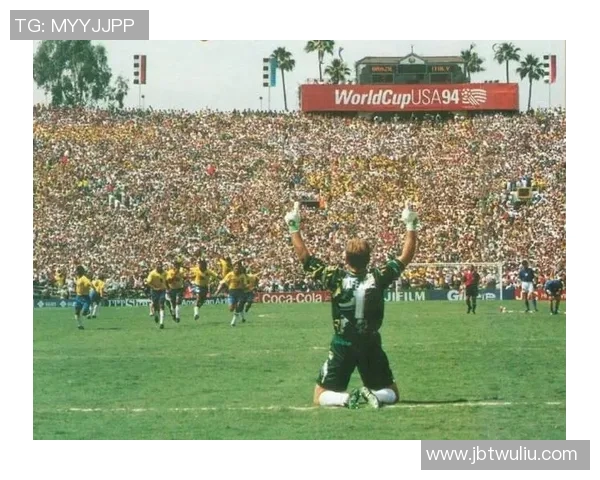 埋地雷的足球明星们如何在绿茵场上演绎精彩与争议的双重人生